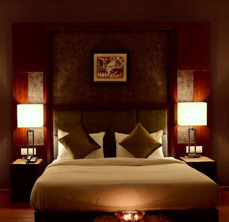 Hotel Prem Plaza Karnāl 외부 사진